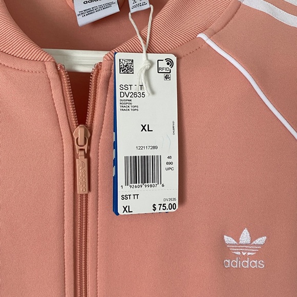 dv2635 adidas